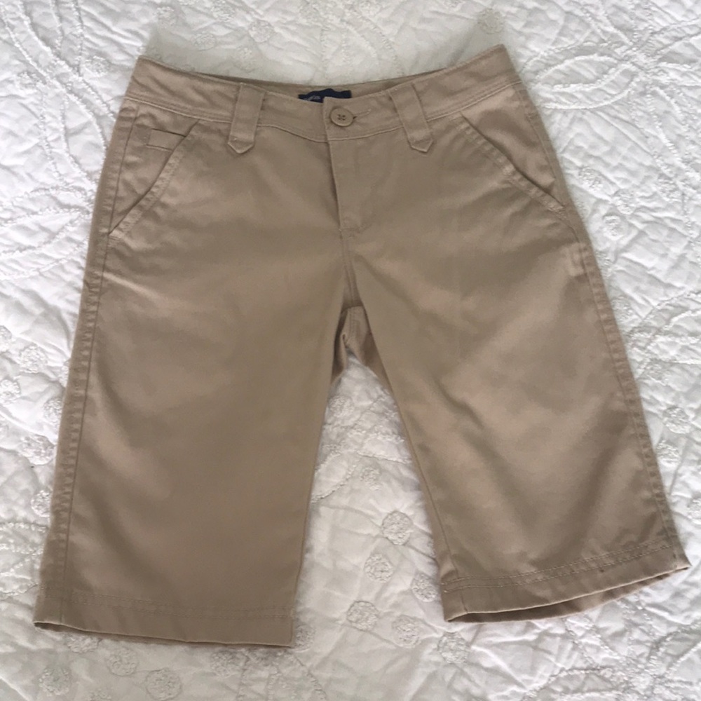 Gap Kids khaki Bermuda Shorts Girls size 10